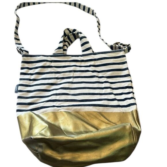 Baggu + West Elm Striped Tote Crossbody strap with gold bottom R painted on - Picture 1 of 6